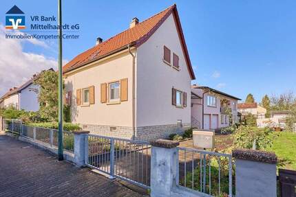 Zwei sanierungsbedürftige Wohnhäuser in familienfreundlicher Lage von Bad Dürkheim! 7 zimmer