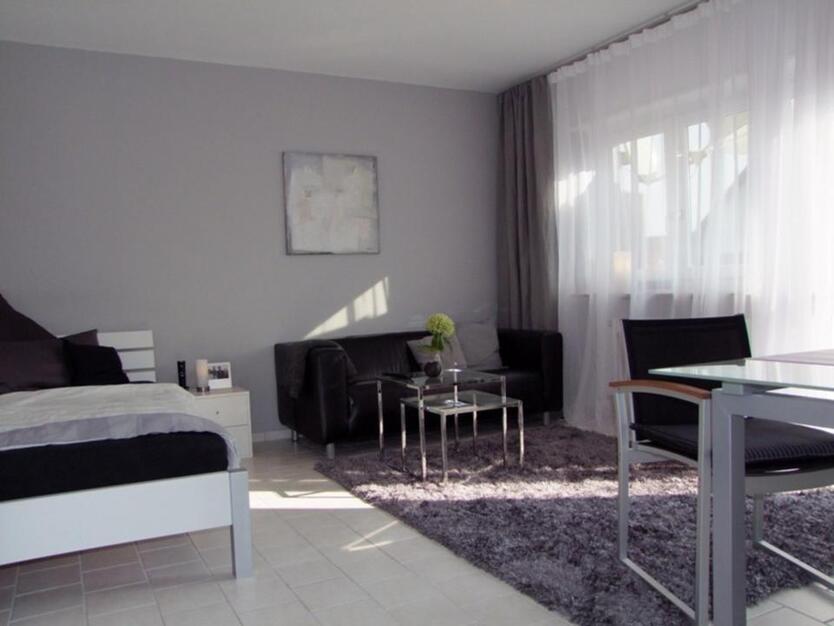 Heddesheim: Komplett modern möbl. Wohnung alles drin auch wlan