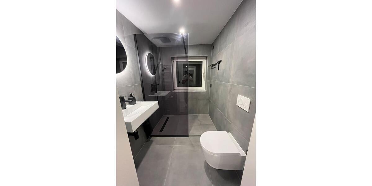 Dachgeschoßwohnung Ludwigshafen am Rhein Ludwigshafen-Hemshof - 2 Zimmer, 57 m&sup2;, 1.000&euro; | Angebot:26288388