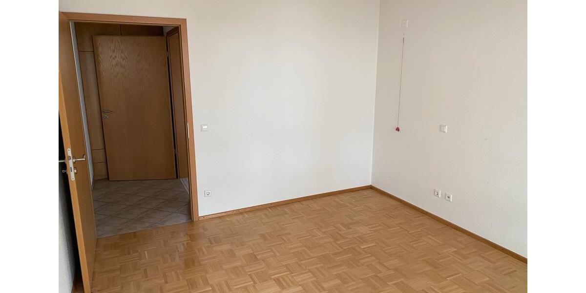Erdgeschoßwohnung Limburgerhof - 2.5 Zimmer, 79 m&sup2;, 230.000&euro; | Angebot:26907886