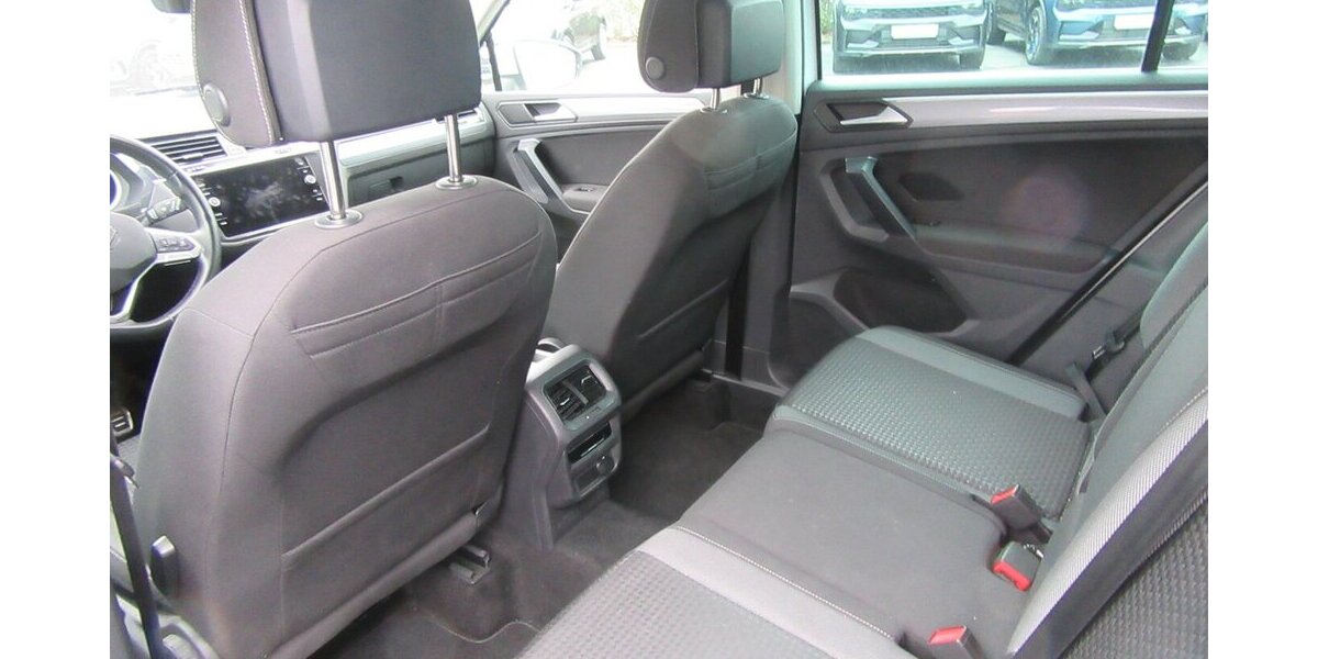 VW Tiguan Active 1.5, NAVI, LED 88.000 km 24.890 &euro; Gernsheim 64579