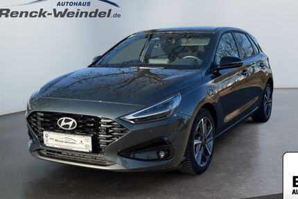 Hyundai i30 8.335 km 26.989 &euro; Speyer 67346