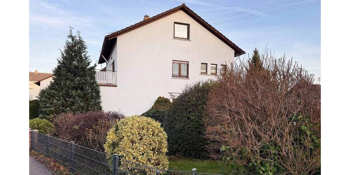 Einfamilienhaus Walldorf - 8 Zimmer, 120 m&sup2;, 680.000&euro; | Angebot:24594659