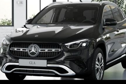 Mercedes-Benz GLA 180 9.900 km 40.550 &euro; Mannheim 68165