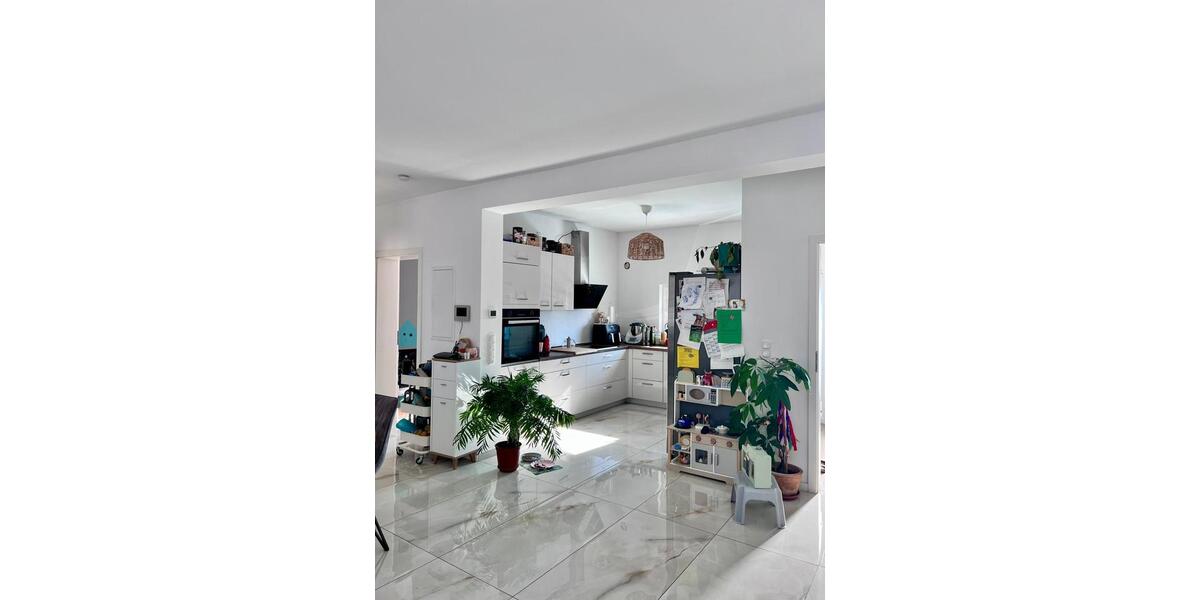 Einfamilienhaus Worms - 4 Zimmer, 100 m&sup2;, 1.200&euro; | Angebot:25291800