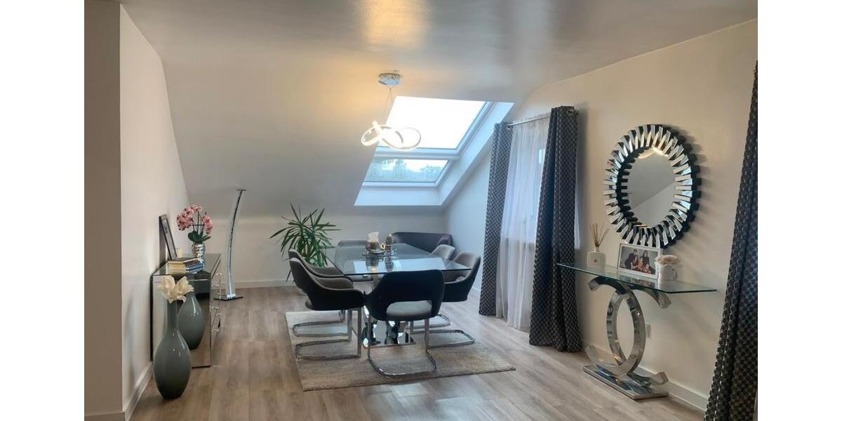 Dachgeschoßwohnung Mannheim - 3 Zimmer, 76 m&sup2;, 1.350&euro; | Angebot:26267590