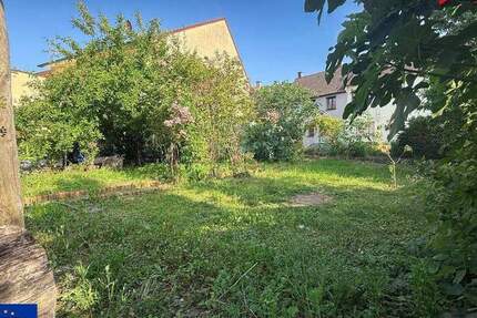 BEGEHRT: Grundstück mit vielseitigen Möglichkeiten zimmer