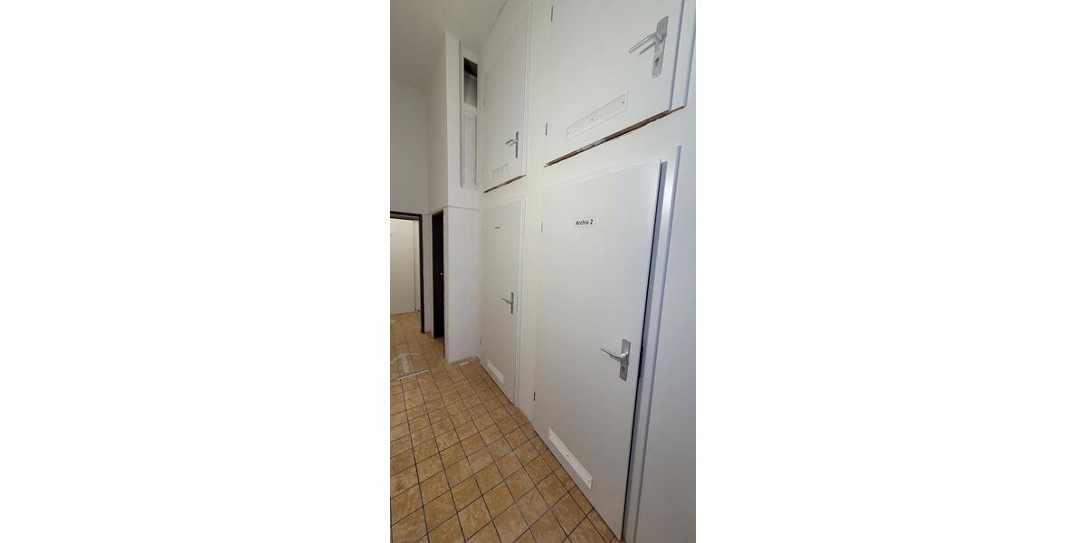 Gewerbeobjekt Ludwigshafen am Rhein Rheingönheim - 15&euro; | Angebot:24517133