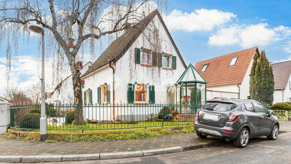 Einfamilienhaus Mannheim Rheinau - 4 Zimmer, 182 m&sup2;, 549.000&euro; | Angebot:24835318