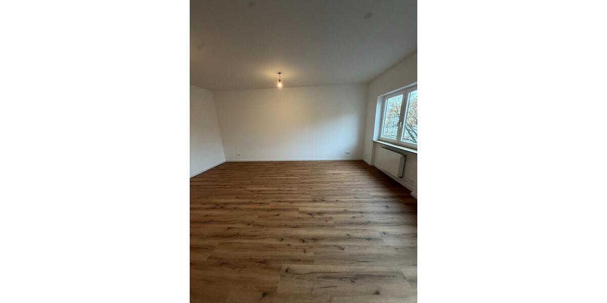 Etagenwohnung Ludwigshafen am Rhein Ludwigshafen-Hemshof - 2 Zimmer, 45 m&sup2;, 165.000&euro; | Angebot:25987136
