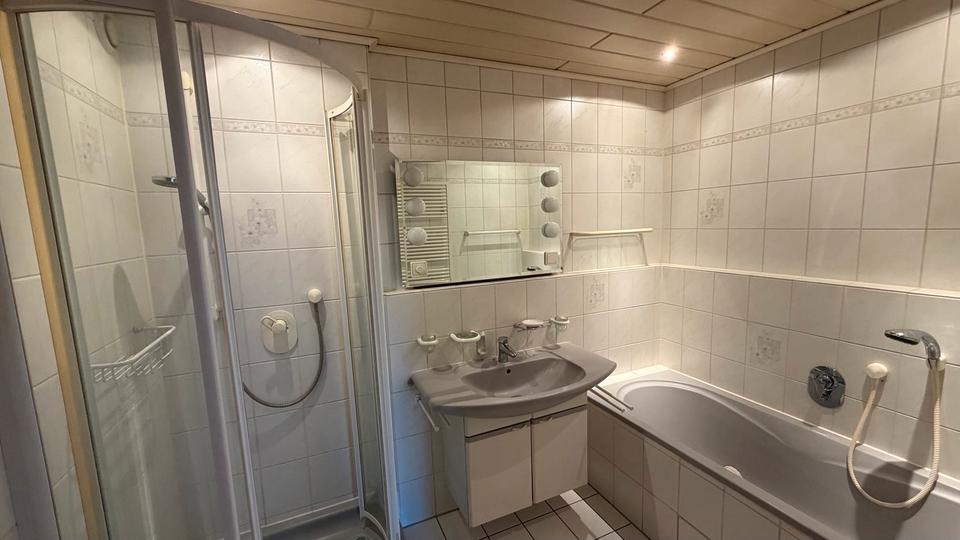 Erdgeschoßwohnung Reilingen - 3 Zimmer, 83 m&sup2;, 250.000&euro; | Angebot:25831350