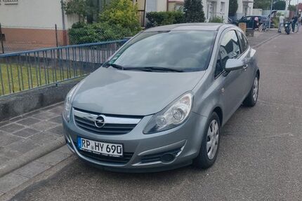 Opel Corsa 180.000 km 2.300 &euro; Waldsee 67165