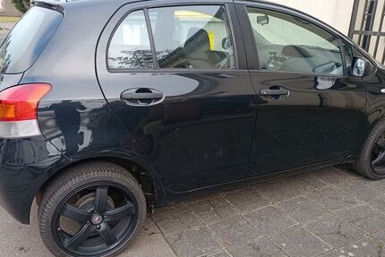 Toyota Yaris 149.350 km 3.000 &euro; Mannheim 68305