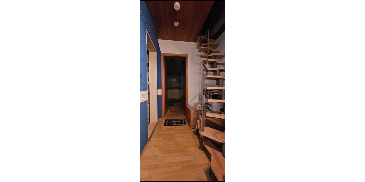 Helle 4.5 Zimmer-Wohnung (120m2) - ab 01.02.2026 zu vermieten 4.5 zimmer