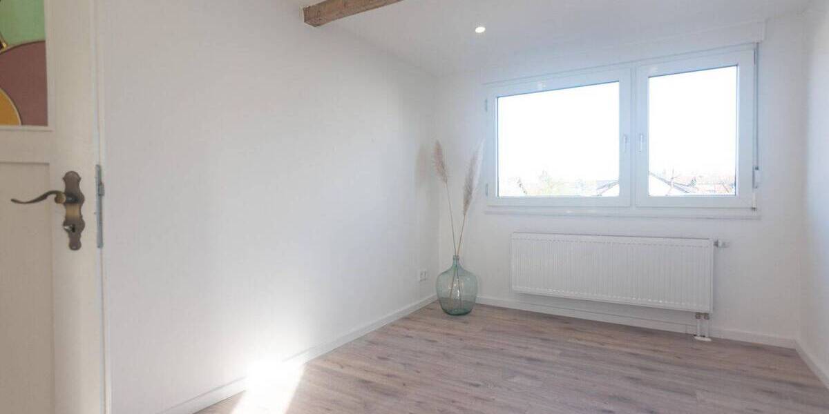 Doppelhaushälfte Mannheim Gartenstadt - 6 Zimmer, 152 m&sup2;, 1.885&euro; | Angebot:26092845