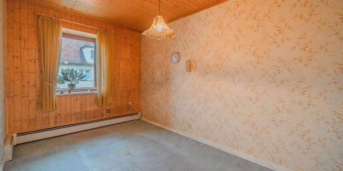 Reihenmittelhaus Worms Innenstadt - 4 Zimmer, 95 m&sup2;, 245.000&euro; | Angebot:25730926