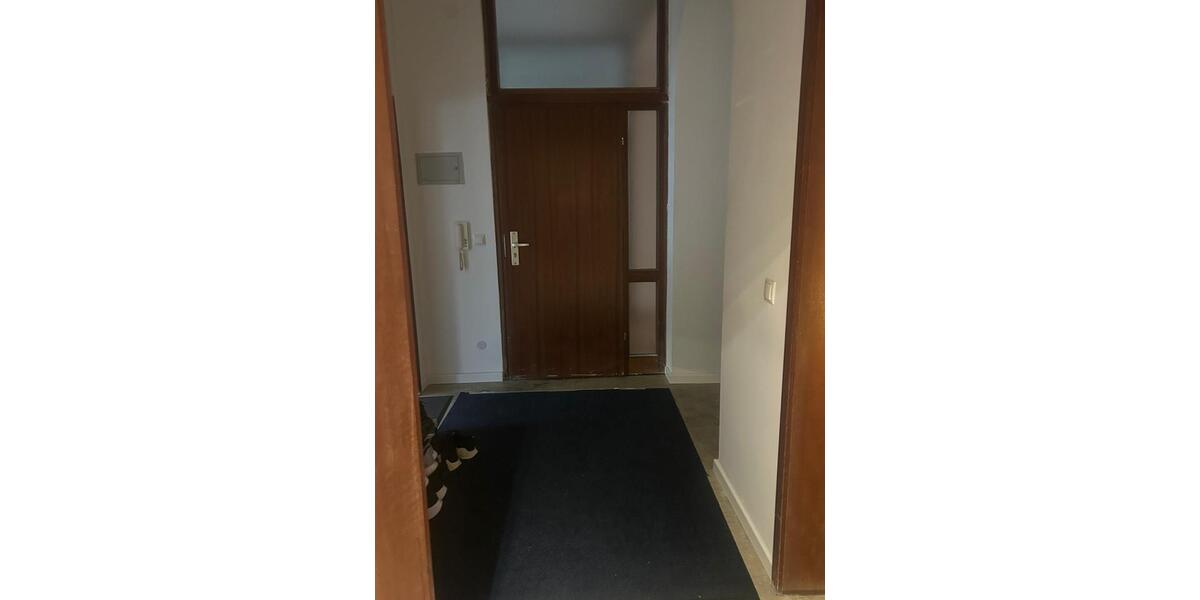 Große 1-Zimmer-Wohnung mit Wohnküche im Erdgeschoss 1 zimmer