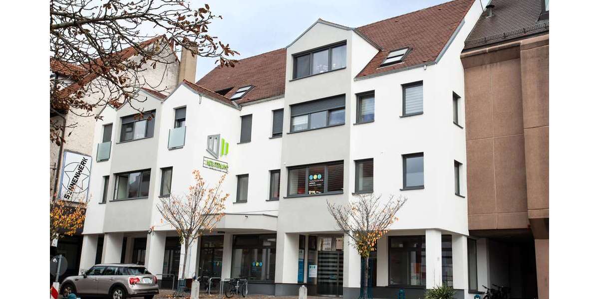 Etagenwohnung Hockenheim - 3 Zimmer, 88 m&sup2;, 1.125&euro; | Angebot:26553419
