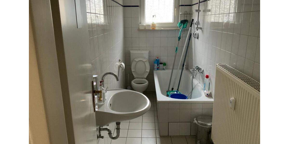 Etagenwohnung Ludwigshafen am Rhein Ludwigshafen-Hemshof - 4 Zimmer, 120 m&sup2;, 1.100&euro; | Angebot:26006108