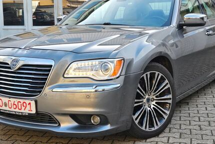 Lancia Thema 200.000 km 7.999 &euro; Worms 67547