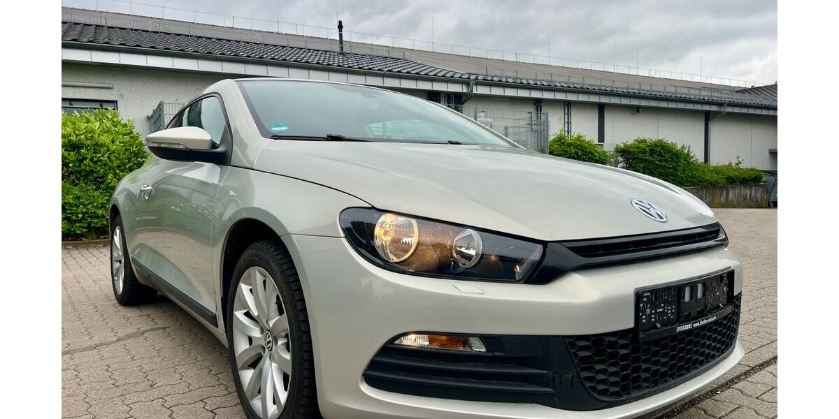 VW Scirocco 82.000 km 9.900 &euro; Eppelheim 69214