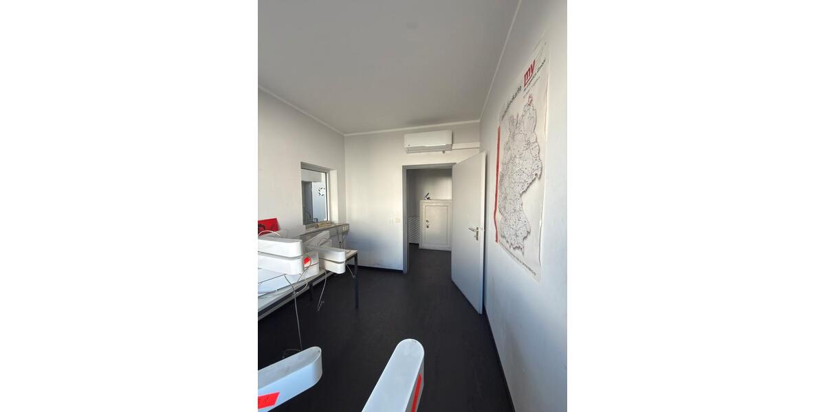 Gewerbeobjekt Mannheim Herzogenried - 6&euro; | Angebot:25767991