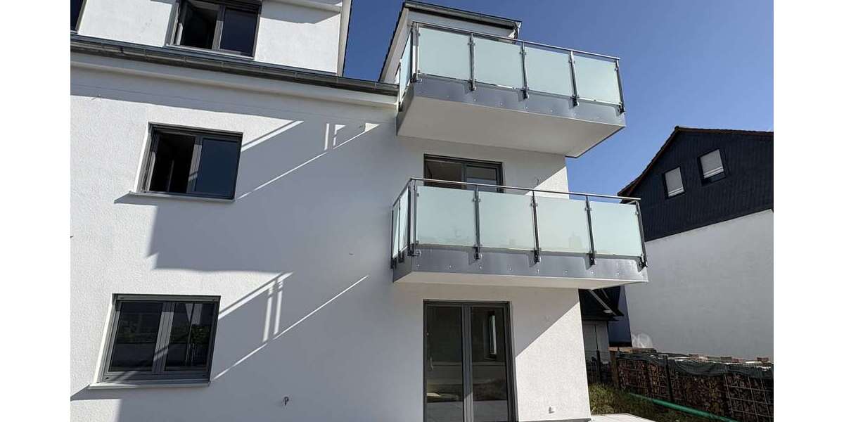 Etagenwohnung Gernsheim - 4 Zimmer, 134 m&sup2;, 1.550&euro; | Angebot:26821914