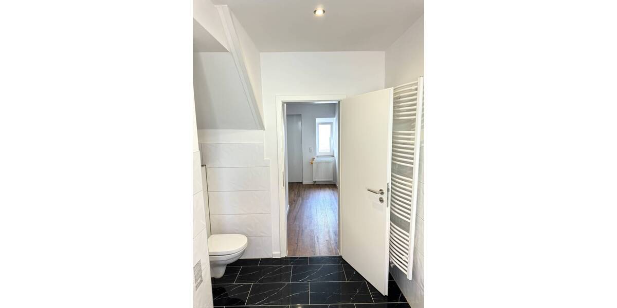 Etagenwohnung Worms / Hochheim Hochheim - 3 Zimmer, 143 m&sup2;, 398.000&euro; | Angebot:23955105