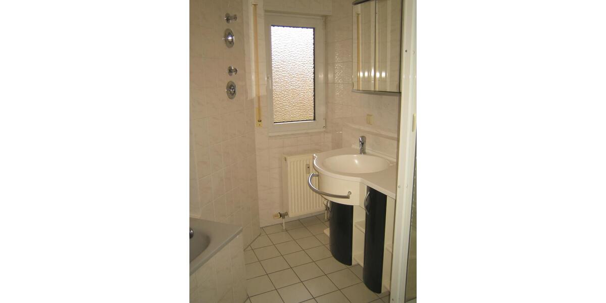 Etagenwohnung Laudenbach - 3 Zimmer, 77 m&sup2;, 280.000&euro; | Angebot:26162944