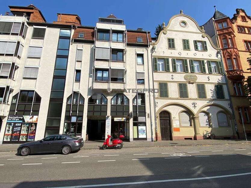 Einzelhandel in Heidelberg 2.800 € 140 m²