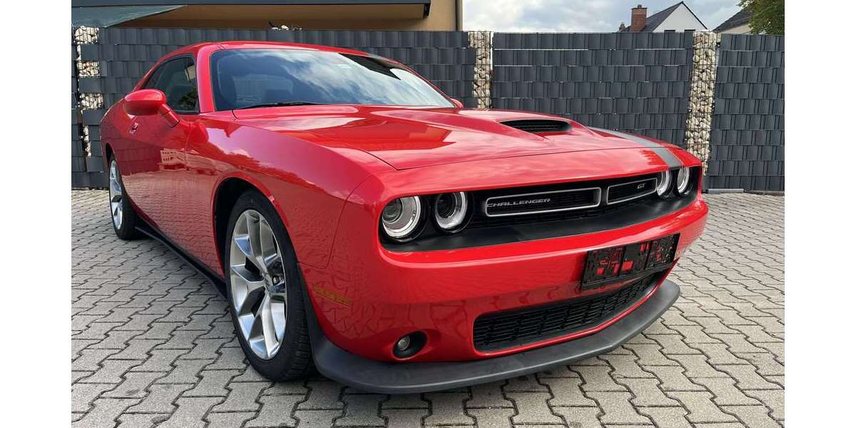 Dodge Challenger 74.000 km 25.990 &euro; Mannheim 68305