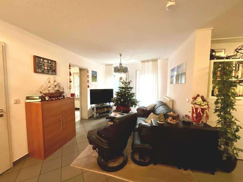 Wohnung zum Kaufen in Ludwigshafen 142.000 € 76 m²