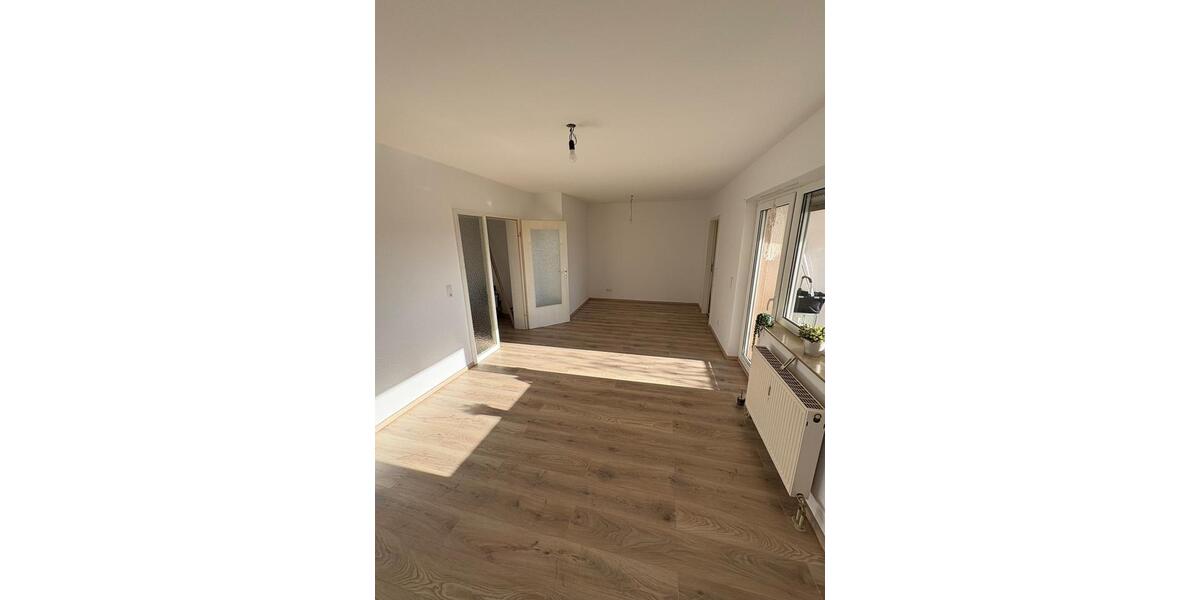 Etagenwohnung Mannheim Hochstätt - 3.5 Zimmer, 75 m&sup2;, 950&euro; | Angebot:25370368