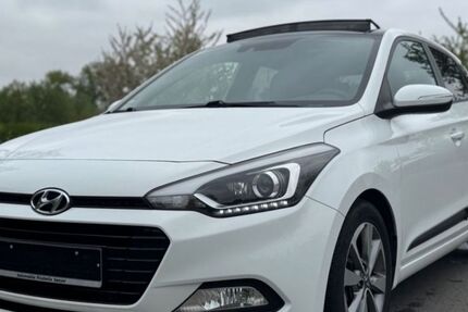 Hyundai i20 87.442 km 10.390 € Speyer 67346