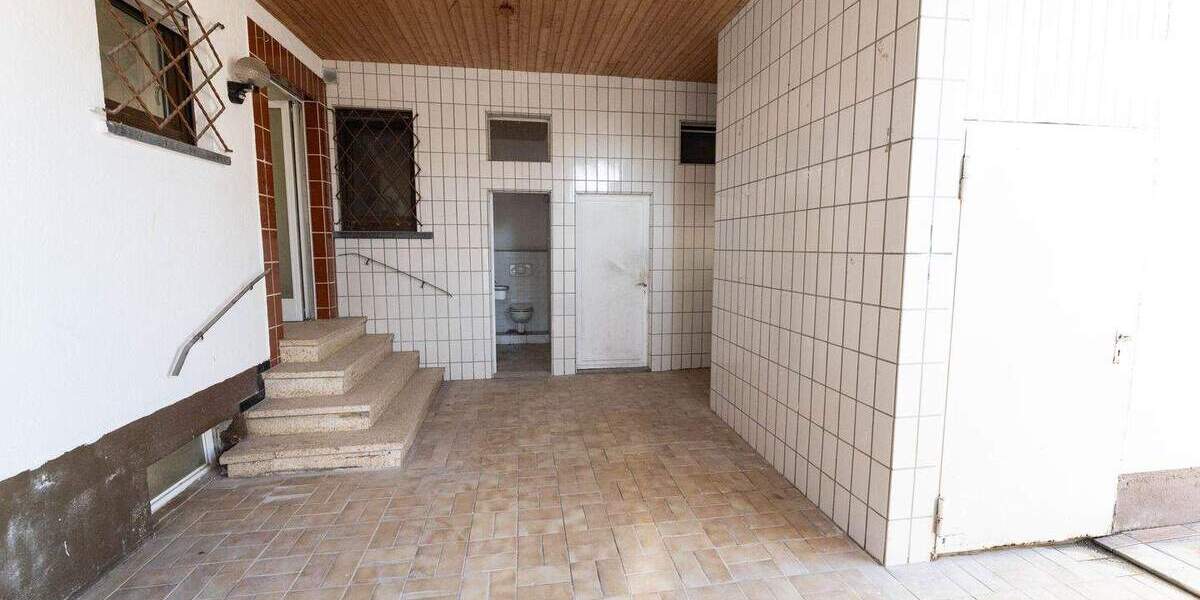 Doppelhaushälfte Brühl - 7 Zimmer, 228 m&sup2;, 550.000&euro; | Angebot:25141859