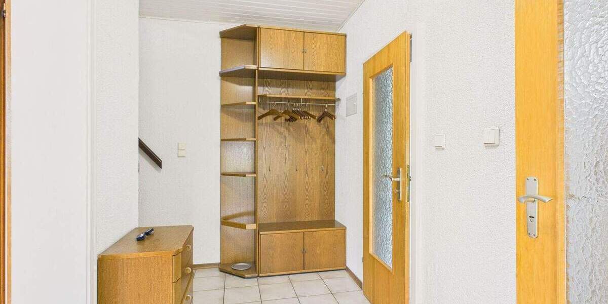 Doppelhaushälfte Brühl - 5 Zimmer, 130 m&sup2;, 365.000&euro; | Angebot:25746214