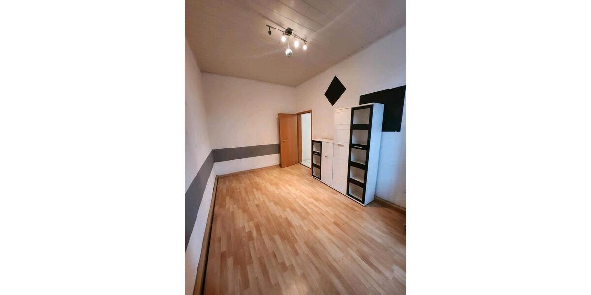 Etagenwohnung Frankenthal (Pfalz) - 3 Zimmer, 75 m&sup2;, 215.000&euro; | Angebot:25875017