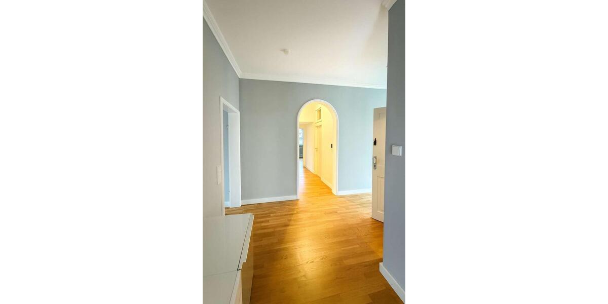 Etagenwohnung Heidelberg Neuenheim - 4 Zimmer, 130 m&sup2;, 2.750&euro; | Angebot:25146635