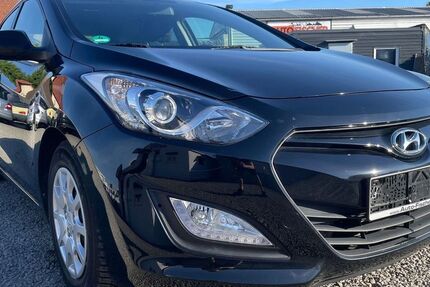 Hyundai i30 98.756 km 8.500 € Worms 67547