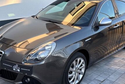 Alfa Romeo Giulietta 196.000 km 5.950 € Mannheim 68309