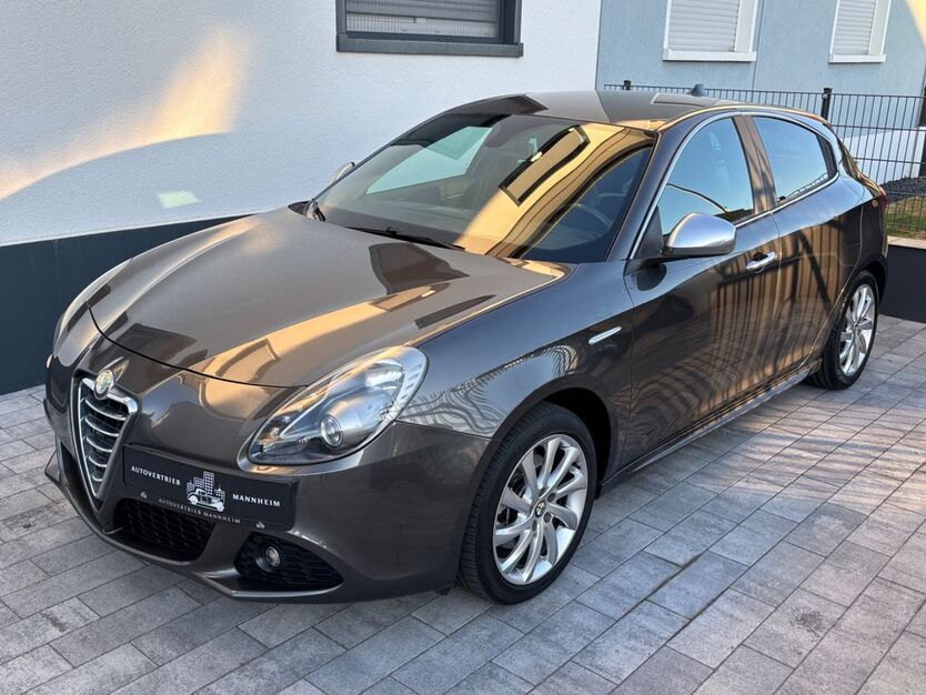 Alfa Romeo Giulietta 196.000 km 5.950 € Mannheim 68309