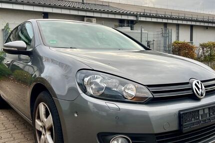 VW Golf 221.000 km 6.990 &euro; Eppelheim 69214