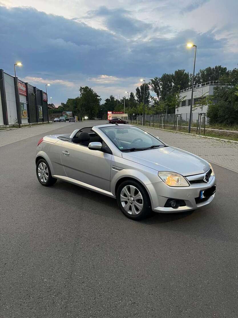 Opel Tigra 127.000 km 3.700 € Speyer 67346