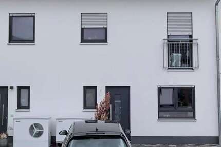 Haus Grünstadt - 6 Zimmer, 145 m&sup2;, 1.870&euro; | Angebot:24758889