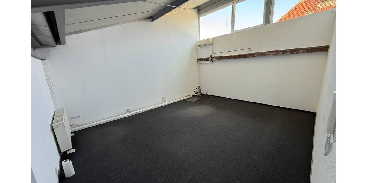 Gewerbeobjekt Mannheim / Neuostheim/Neuhermsheim Neuostheim - 8 Zimmer, 239 m&sup2;, 2.390&euro; | Angebot:26290579