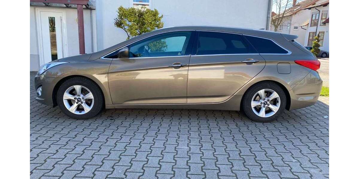 Hyundai i40 189.000 km 7.800 &euro; Osthofen 67574