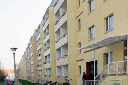 Wohnung zum Mieten in Magdeburg 275,91 € 49.27 m²