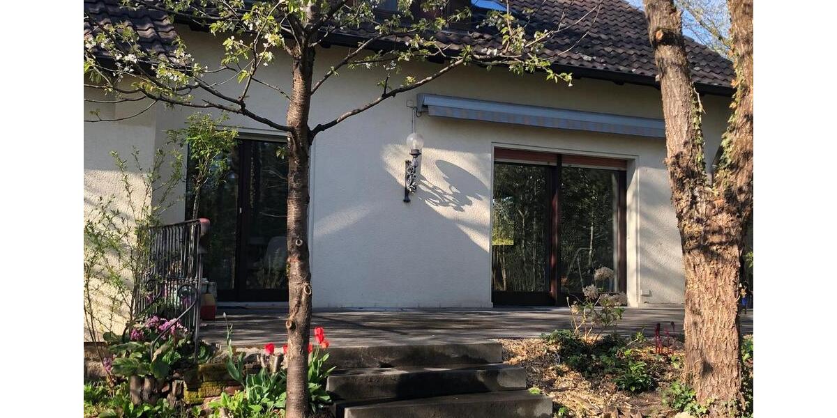 Einfamilienhaus Bammental - 7 Zimmer, 150 m&sup2;, 2.100&euro; | Angebot:26130459