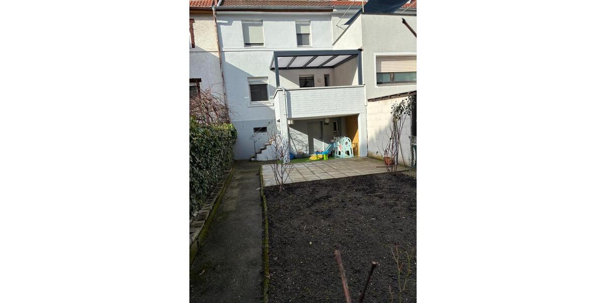 Reihenhaus Mannheim Herzogenried - 5 Zimmer, 118 m&sup2;, 1.800&euro; | Angebot:24876222