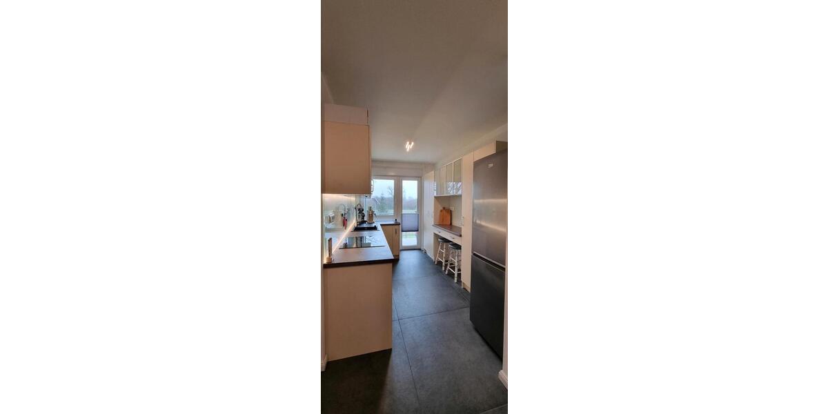 Hochparterre Mannheim Hochstätt - 2 Zimmer, 63 m&sup2;, 1.400&euro; | Angebot:24720546